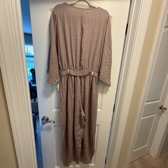 Free People Free est Khai One-Piece Jumpsuit size large NWT - Picture 5 of 9